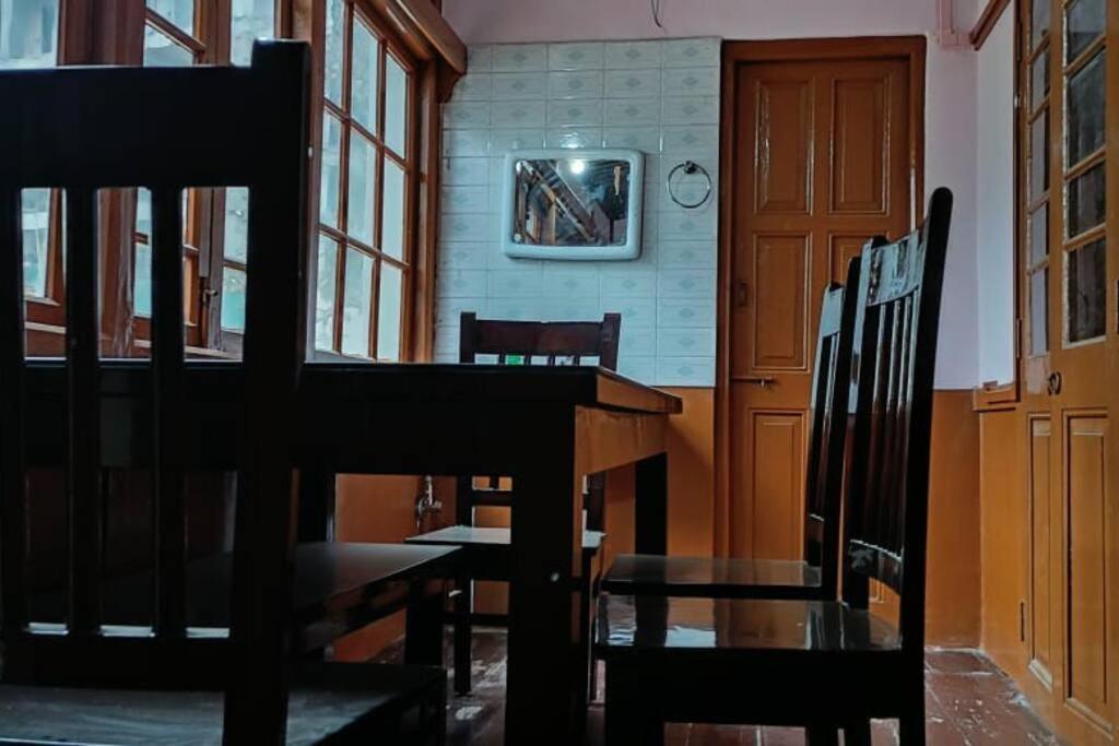 Heritage House Shillong Esterno foto